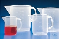 Ca đong chia vạch bằng nhựa 3L